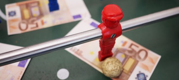 Leer hoe u duizenden ponden kunt verdienen met matched-weddenschappen , zonder enig risico, gegarandeerd contant geld